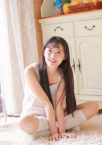 黑长直发美女丝袜美腿诱惑写真 第二辑第0张