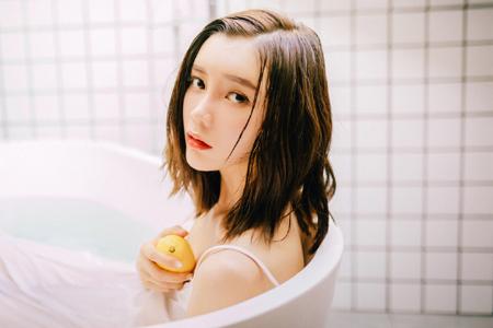 秦岚曝性感时尚图片 熟女风范魅力十足第6张