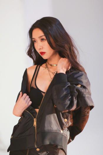 薛凯琪图片 薛凯琪时尚性感写真图片第5张