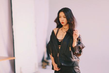 薛凯琪图片 薛凯琪时尚性感写真图片第6张