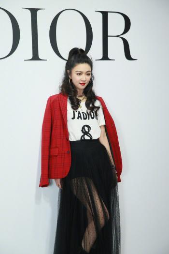 薛凯琪优雅复古写真图片第6张