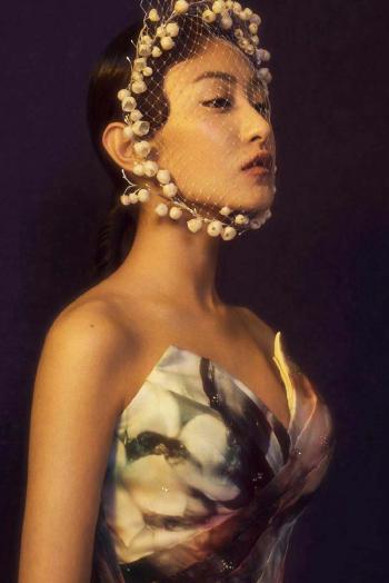 高清上海美女朱圣祎白嫩性感私房写真图片第4张