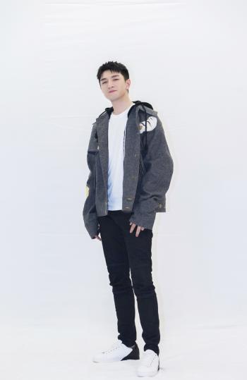 金瀚帅气俊朗时尚写真图片第6张