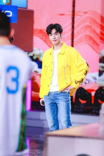 快乐大本营第6张