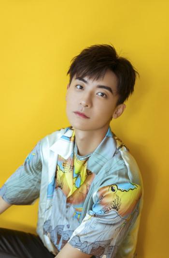 高清甘肃兰州男星赵志伟温润帅气写真图片第5张
