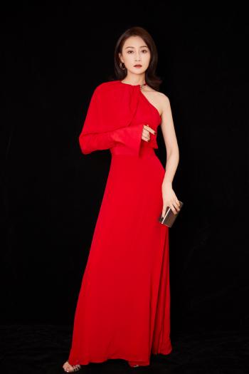 中国内地辽宁省大连女演员林鹏魅力写真图片第1张
