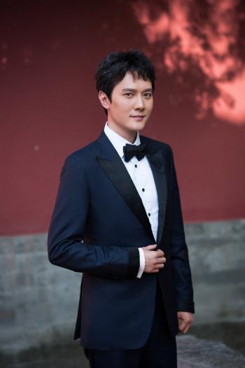 冯绍峰迷彩夹克帅气图片桌面壁纸第5张