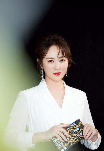 美女马丽图片 _ 第(6)张