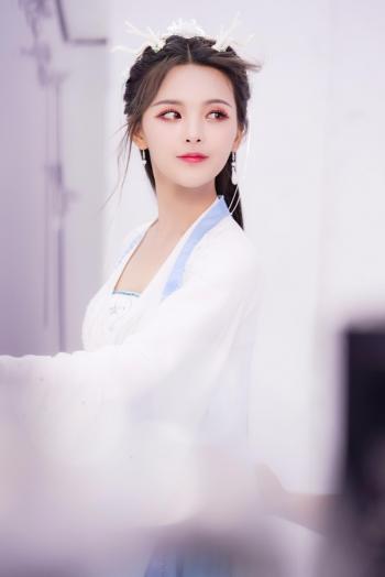 杨超越图片 _ 第(7)张