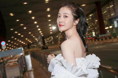 杨欣颖图片 _ 第(1)张