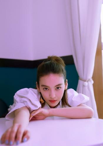尤靖茹图片 _ 第(4)张