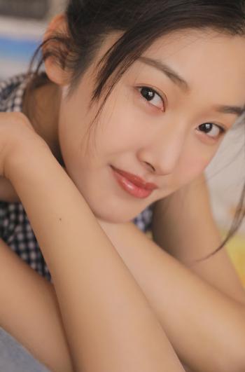 美女王双图片 _ 第(6)张