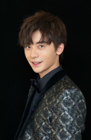 高清甘肃兰州男星赵志伟温润帅气写真图片第5张