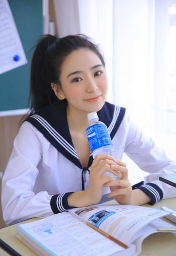 学生妹图片 _ 第(3)张