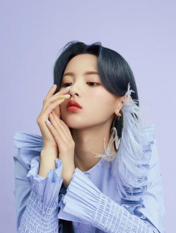 杨超越图片 _ 第(1)张