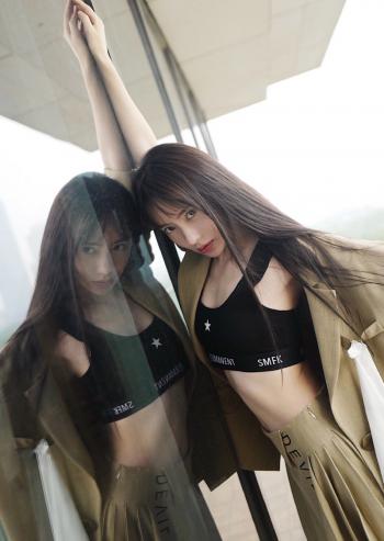 林允性感露脐装清爽写真图片第0张