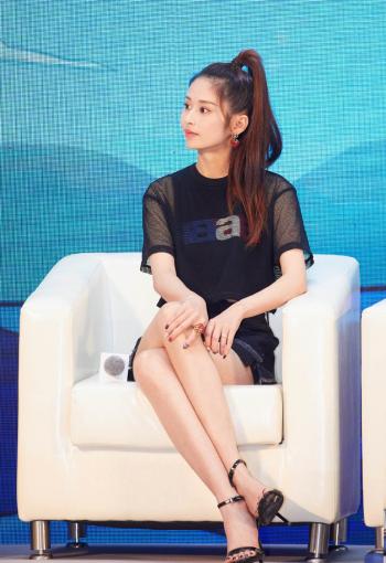 周笔畅图片 _ 第(9)张
