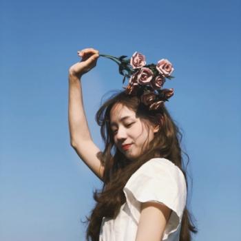 抖音夏日清新文艺女头像图片第2张