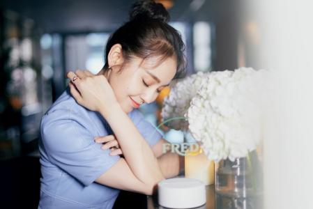 高清吉林省辽源女明星张佳宁百变时尚高清桌面壁纸第2张