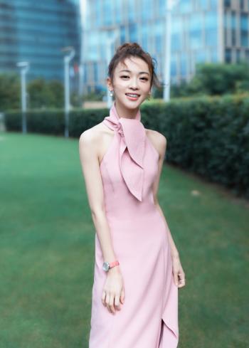 高清中国内地北京人影视女演员吴谨言夏日清甜写真图片第0张