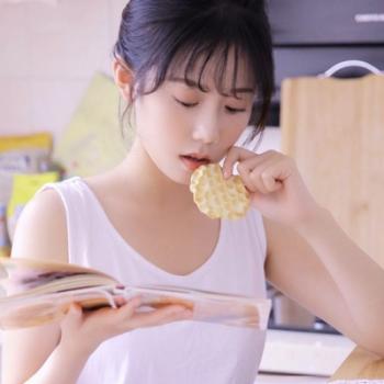 小清新清纯美女头像图片第3张