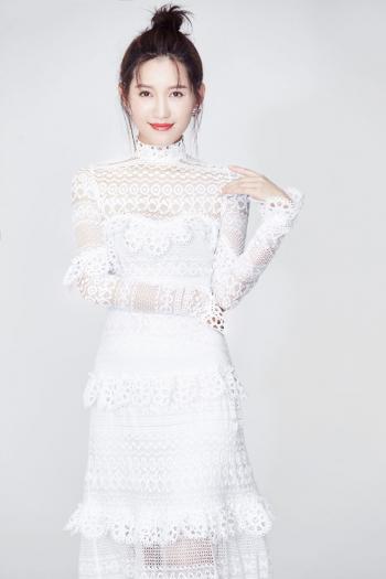 美女苏青图片 _ 第(7)张