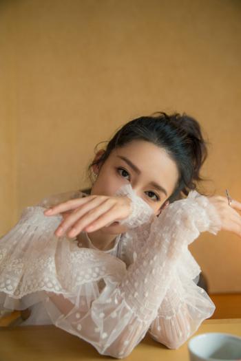 李沁图片 _ 第(1)张