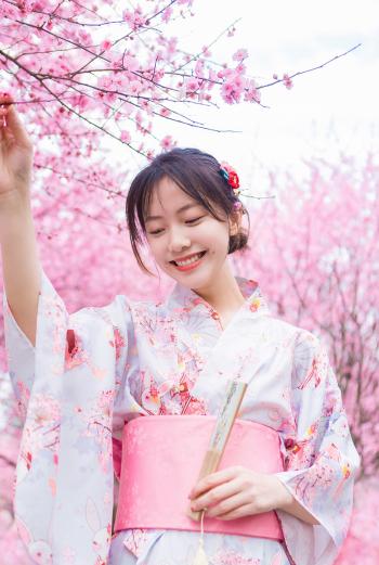 酒窝美女第2张
