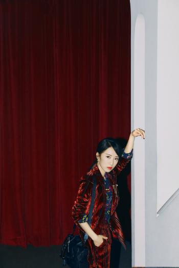 李念图片   李念率性干练写真图片第3张