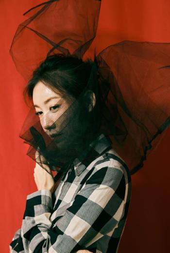 美女高露图片 _ 第(5)张