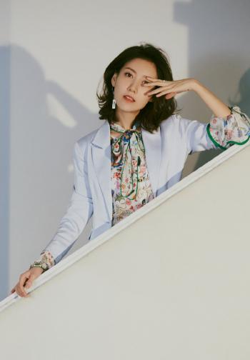 美女高露图片 _ 第(7)张