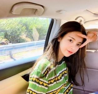 杨超越图片 _ 第(1)张