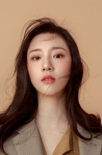 葛施敏清爽甜美写真图片第6张