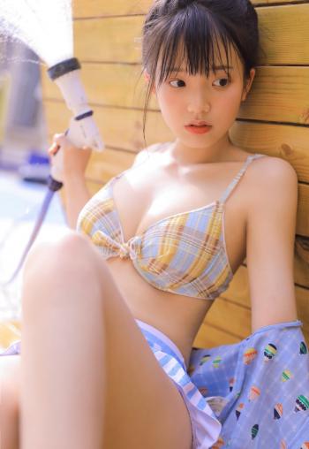 高清中国内地辽宁省沈阳女演员赵今麦俏皮可爱写真图片第1张