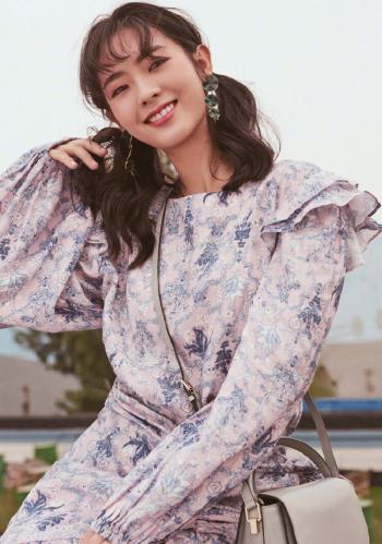 高清中国内地北京朝阳女演员邢菲时尚摩登写真图片桌面壁纸第2张