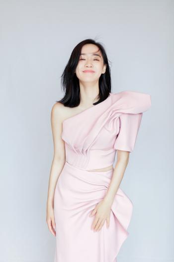 高清中国内地新生代功夫女明显王智性感优雅美丽写真图片第3张