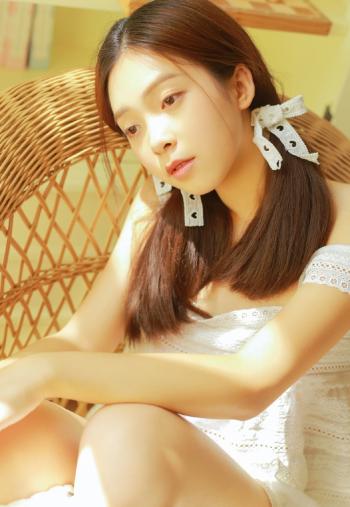 小清新清纯可爱女生图片 极品美女素颜生活照高清私房照图片合集下载(一)第0张