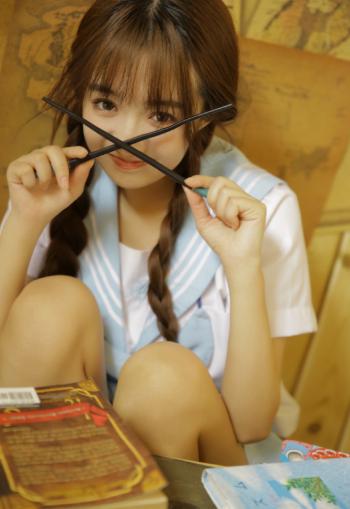 高清性感女星周也时尚摩登写真图片第6张