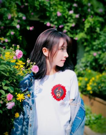 高清西藏美女曲尼次仁写真图片第2张