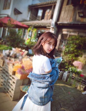 高清西藏美女曲尼次仁写真图片第3张
