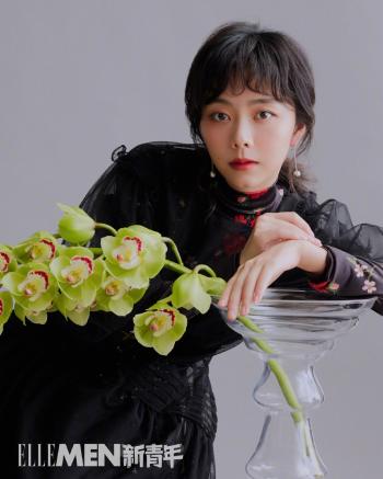 中国内地四川泸州影视女演员可爱女星谭松韵清纯静美写真第0张