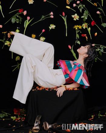 中国内地四川泸州影视女演员可爱女星谭松韵清纯静美写真第2张