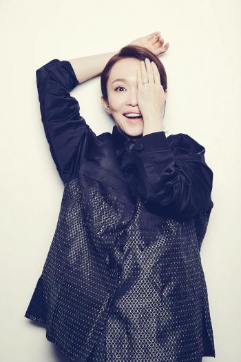 高清新加坡女艺人美女著名演员范文芳性感图片第2张