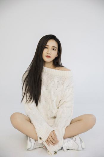 高清女星周开开甜美性感生活照图片第6张