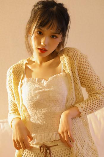美女热裤图片 _ 第(8)张