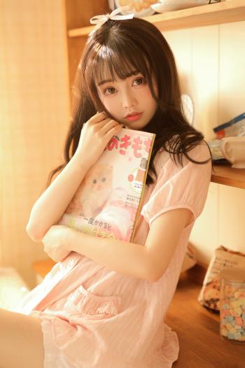 娃娃脸美女图片 _ 第(1)张