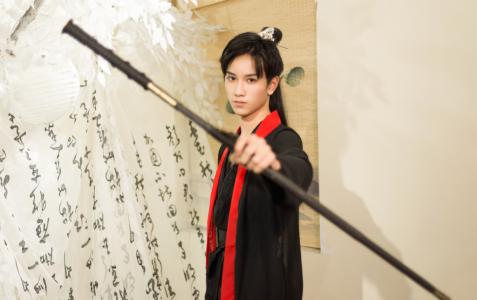 敖子逸图片 _ 第(8)张