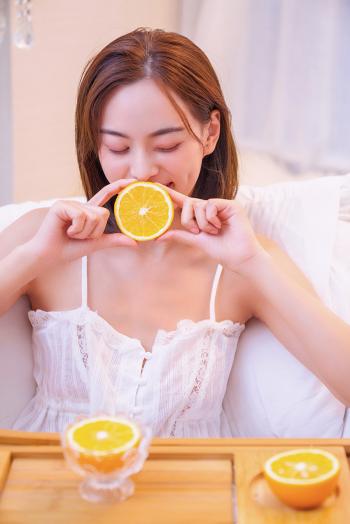 酒窝美女图片 _ 第(7)张