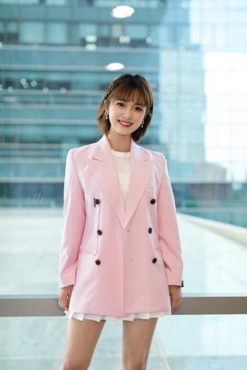 高清美女沈月连衣裙清新甜美写真图片第6张