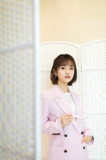 美女沈月图片 _ 第(10)张